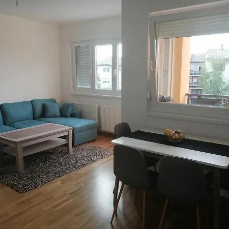 Nemanja Appartamento Banja Luka